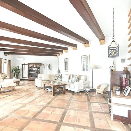 Holiday home Casa 10 *